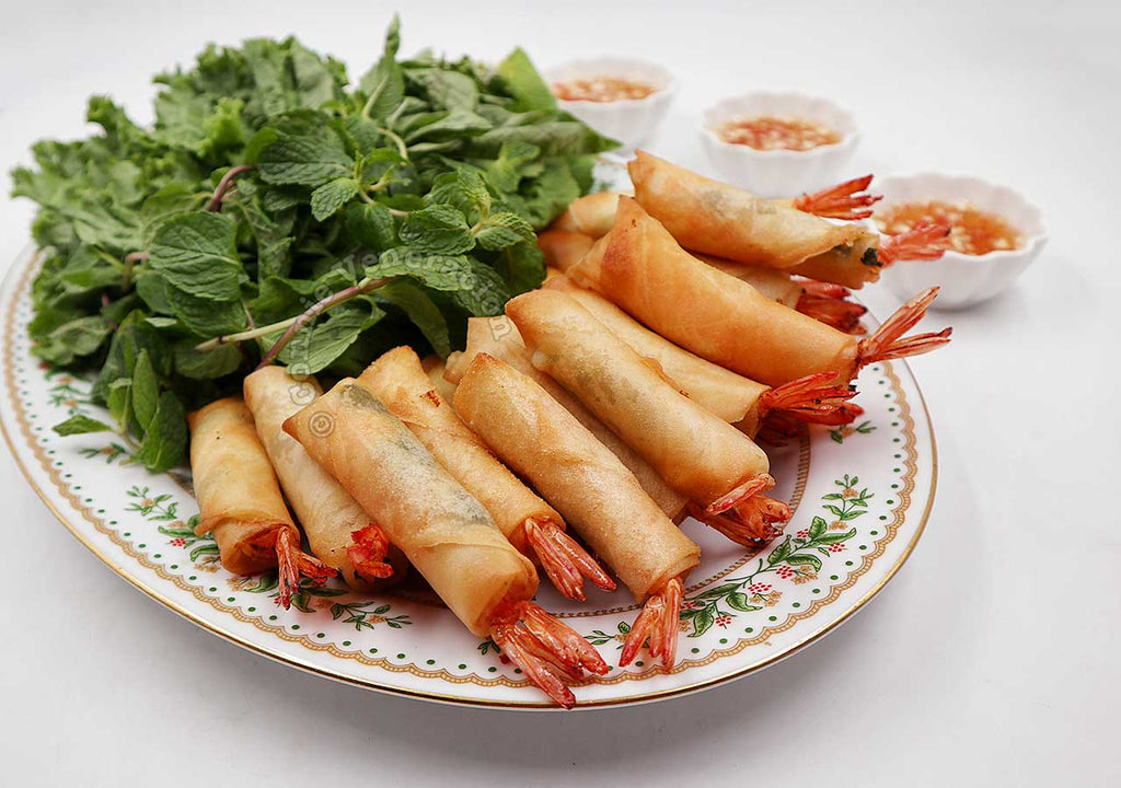Street Food: Shrimp Rolls